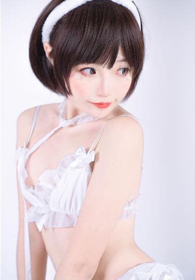 先锋影音人妻啪啪va好大_英文版字幕