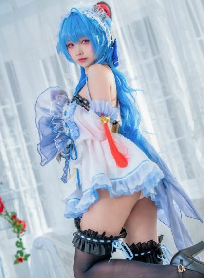 中出亚洲美女在线观看_HD高清完整版