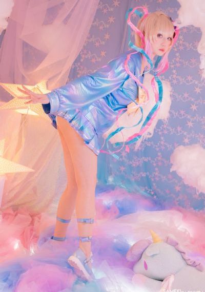 a真人日韩三级毛片_1080动漫免费观看