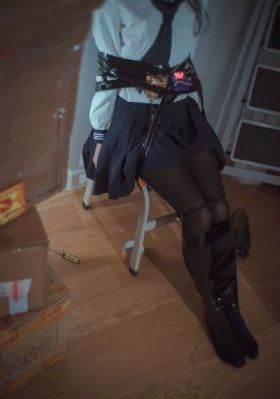 淫乱男女李力雄_BD英语免费在线观看