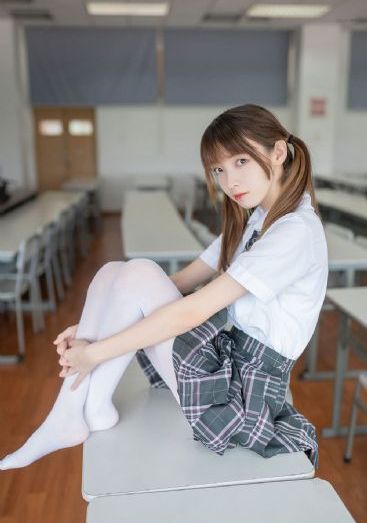 日本三级日本三级少妇加悠亚_720高清完整版