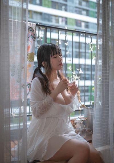 生物老师的兔子好大_超清神马在线观看
