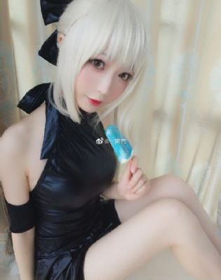 ktv少爷小鲜肉飞机video_720韩国电影在线观看