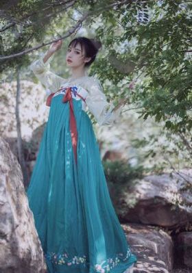 向日葵APP无限丝瓜看_BD英语视频大全